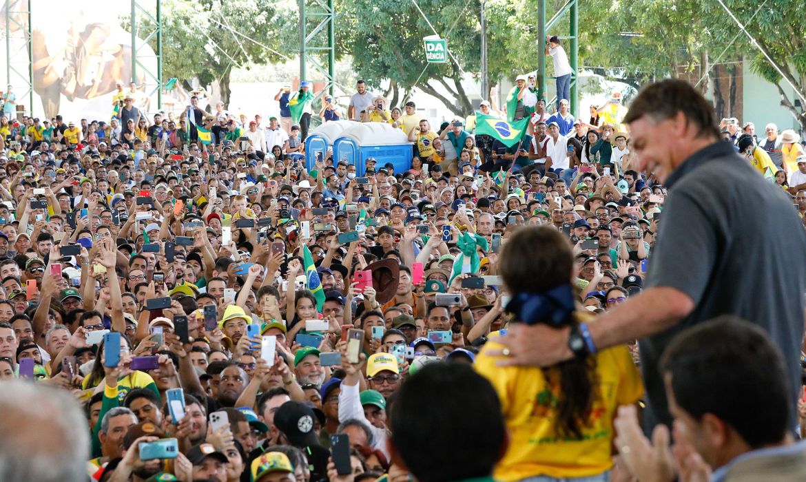 BOLSONARO EM PARAGOMINAS PA